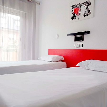 Hostal Lady Ana Maria Collado Villalba Exterior photo