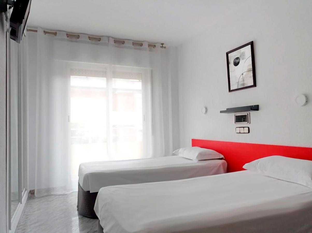 Hostal Lady Ana Maria Collado Villalba Exterior photo