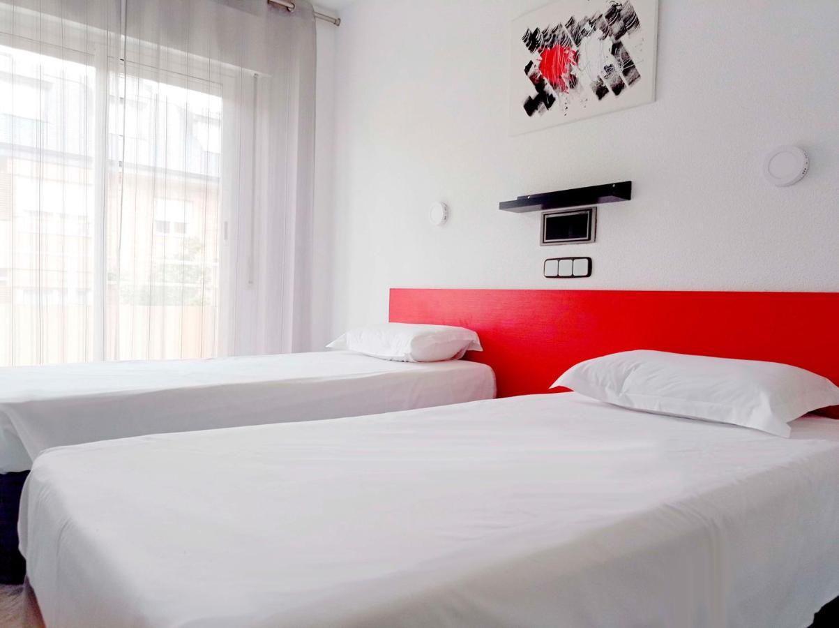 Hostal Lady Ana Maria Collado Villalba Exterior photo